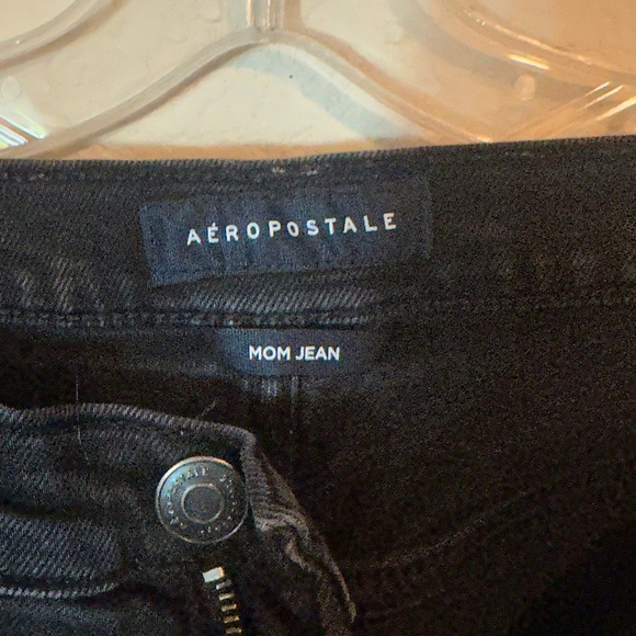 Aeropostale Mom jeans! Comfy cute - Picture 2 of 3